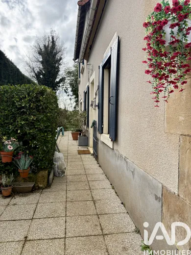 Maison à Coust (18210)