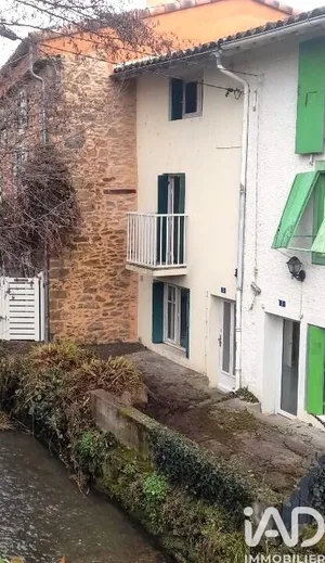 Maison de village à Sainte-Colombe-sur-l'Hers (11230)