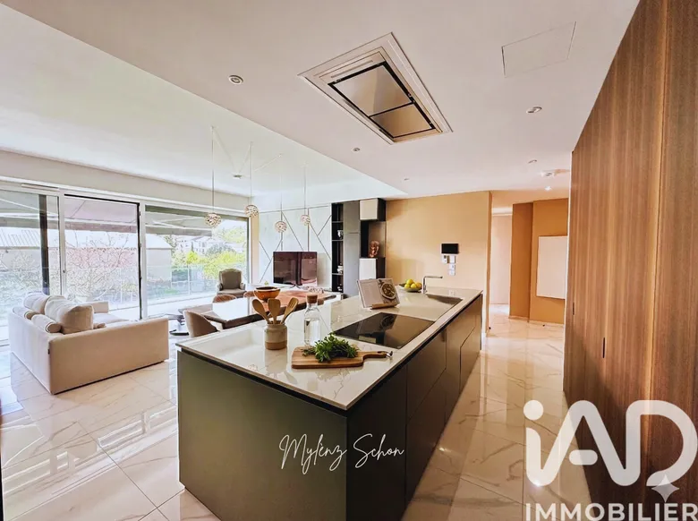 Appartement 5 pièces 105 m² · à Scy-Chazelles · 105 m² · 550 000 €