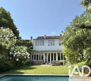 Maison à Bordeaux (33000)