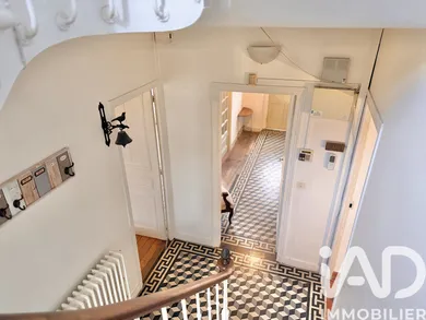 Mansion in Rosny-sous-Bois (93110)