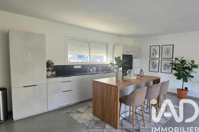 Maison 4 pièces 92 m² · à Barjouville · 92 m² · 299 000 €