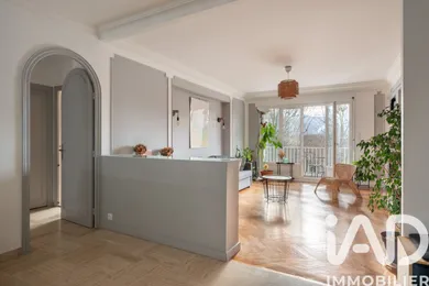 Apartment in Grenoble (38000)