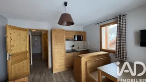 Apartment in VARS  (05600)