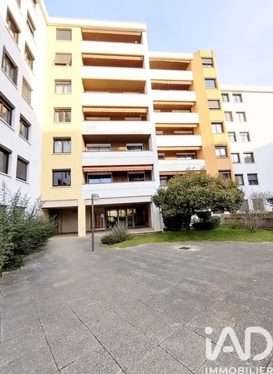 Apartment in Roanne (42300)