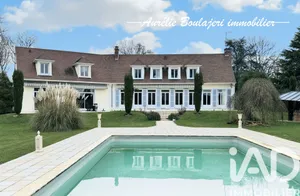 Demeure à Presles-en-Brie (77220)