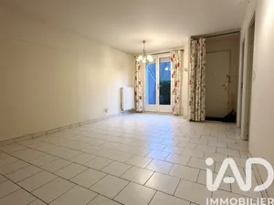 Apartment in Lille (59000)