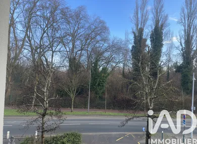 Apartment in Choisy-le-Roi (94600)