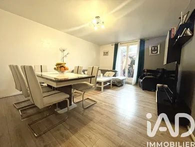 Apartment in Le Blanc-Mesnil (93150)