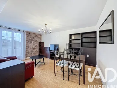 Apartment in Choisy-le-Roi (94600)