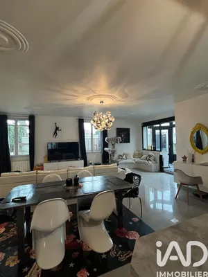 Maison à Moret-Loing-et-Orvanne (77250)