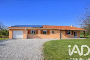 Maison à Villeneuve-de-Marc (38440)