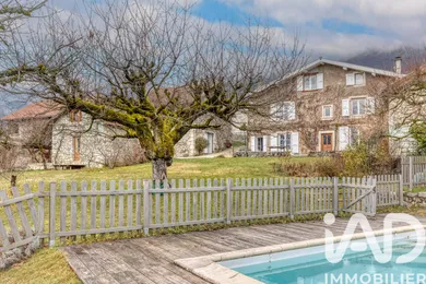 Maison à Saint-Ismier (38330)