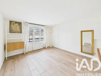 Apartment in Maisons-Alfort (94700)