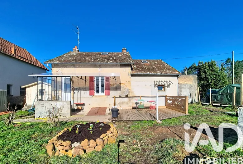Maison 4 pièces 83 m² · à Saint-Hilaire · 83 m² · 69 000 €