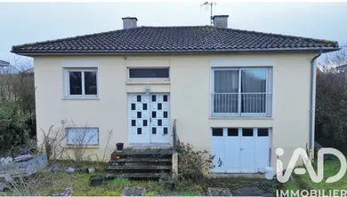 House in Neuville-de-Poitou (86170)