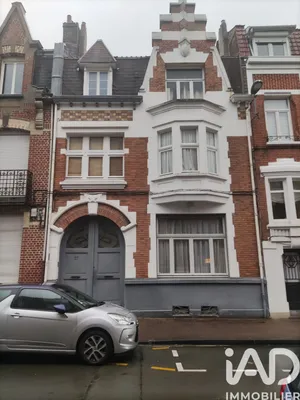 Immeuble à Lille (59800)