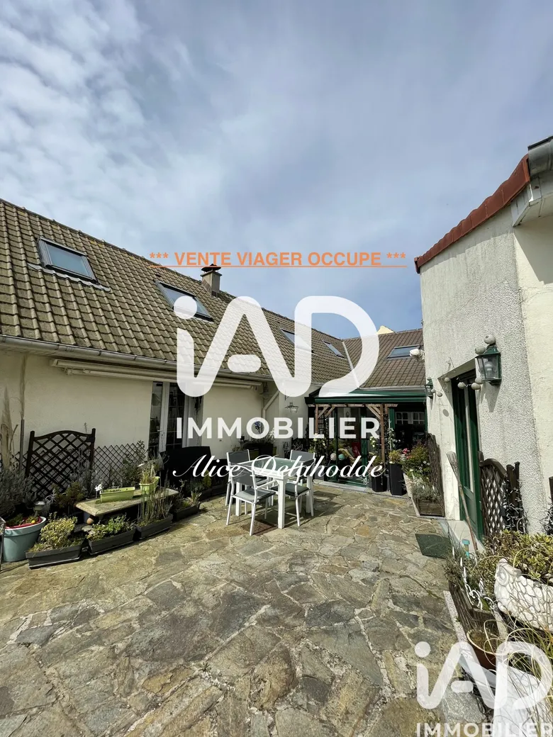Maison 7 pièces 175 m² · à Nesles · 175 m² · 137 000 €