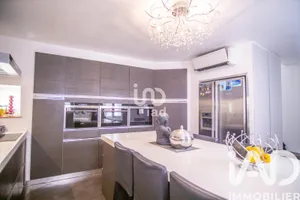 Village house in Les Arcs sur Argens (83460)