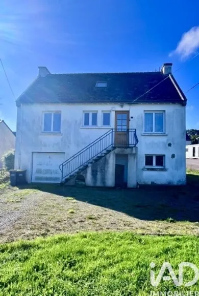 Maison traditionnelle à Saint-Caradec (22600)