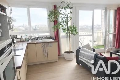 Apartment in Saint-Cloud (92210)