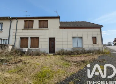 Village house in Chamblet (03170)