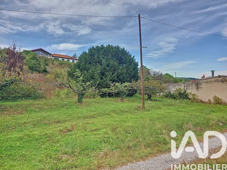 Terrain 1602 m² · à Saint-Pierre-de-Bœuf · 138 000 €