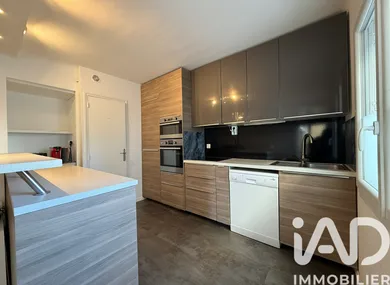 Apartment in Toulon (83000)