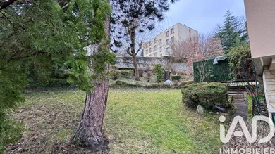 Maison traditionnelle à Saint-Étienne (42100)
