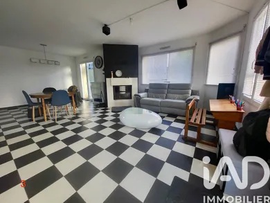 House in Lassy (35580)