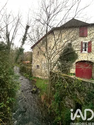 Maison à Oloron-Sainte-Marie (64400)