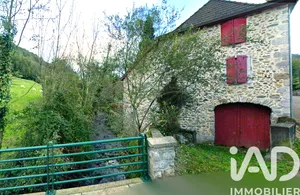 House in Oloron-Sainte-Marie (64400)
