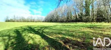 Terrain à bâtir à Saint-Yrieix-la-Perche (87500)