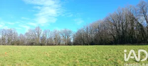 Terrain à bâtir à Saint-Yrieix-la-Perche (87500)