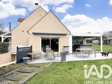 Traditional house in Presles-en-Brie (77220)