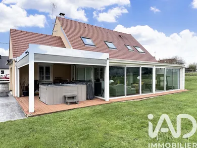 Traditional house in Presles-en-Brie (77220)