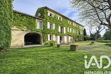 Mas in Orange (84100)