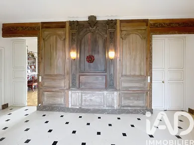 House in Saint-Cloud (92210)