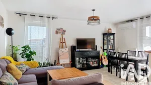 Apartment in Décines-Charpieu (69150)