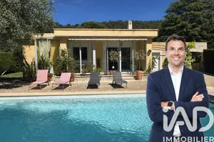 Maison à Carnoux-en-Provence (13470)