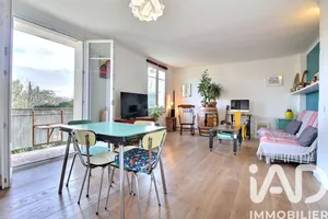 Apartment in Aix-en-Provence (13090)