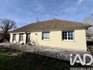 Pavillon à Sainte-Feyre (23000)