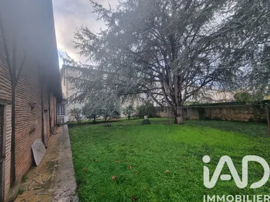 Townhouse in Aiguillon (47190)