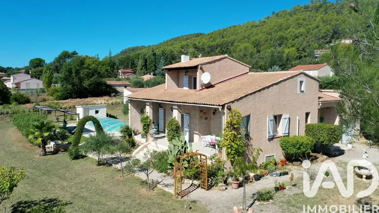 Maison 4 pièces 112 m² · à Le Val · 112 m² · 419 000 €