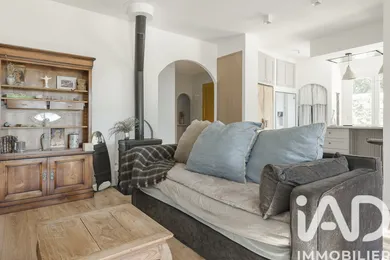 House in Éguilles (13510)