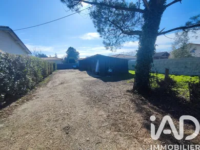 Terrain à bâtir à Saint-Seurin-sur-l'Isle (33660)