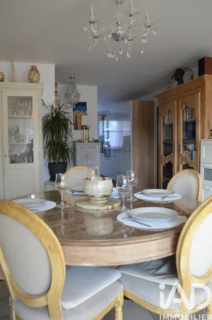 Apartment in Toulon (83200)