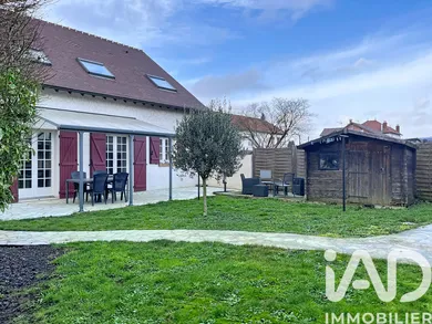 House in Champs-sur-Marne (77420)