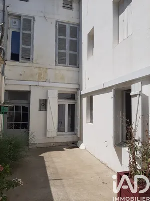 Apartment in Rochefort (17300)