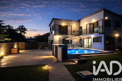 Maison d'architecte à Saint-Pierre (97410)